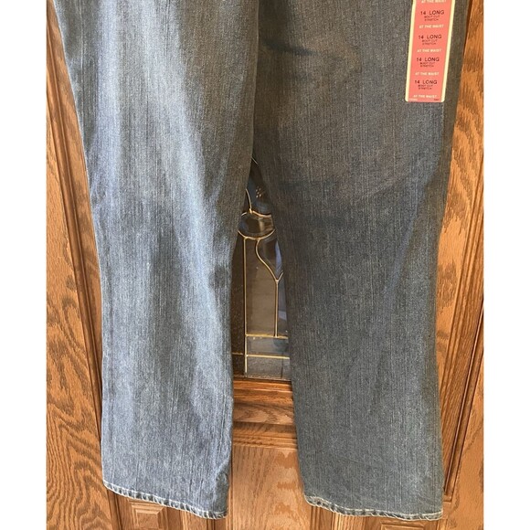 NWT Lee Women's Size 14 Long Relaxed High Rise Bootcut Denim Blue Jeans MSRP $40 - Picture 14 of 16